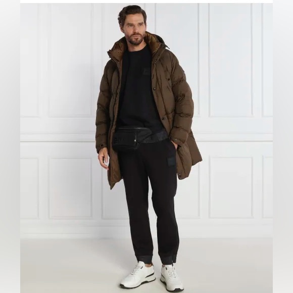 Hugo Boss Men's Black Jogger Pants